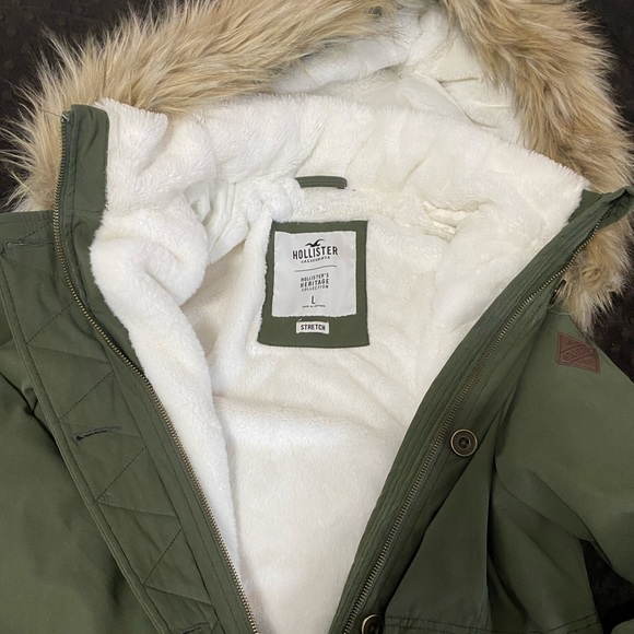 Hollister Parka - Picture 3 of 5